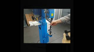 Sbt500B - Automatic Luggage and Bag Riveting Machine