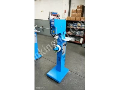 Sbt500B - Automatic Luggage and Bag Riveting Machine