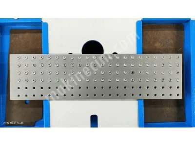Sbt500B - Automatic Luggage and Bag Riveting Machine