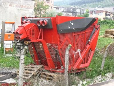 Uzel Pamuk Hasat Makinası