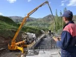 24 M Beton Pompası 4X4 Arazi Yürüyüşlü Kompakt