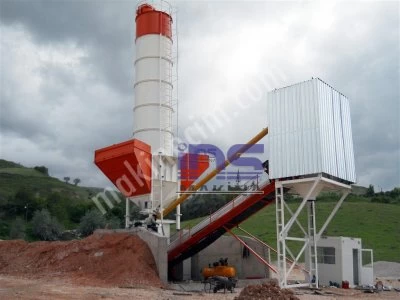 Portable Type Concrete Batching Plant