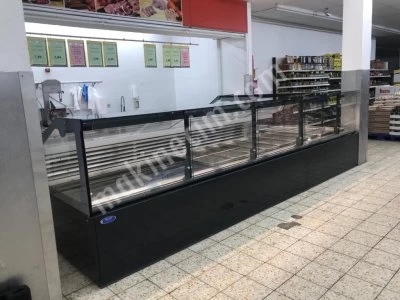 Market Display Cabinet – Block-Leg With Hydraulic Lid