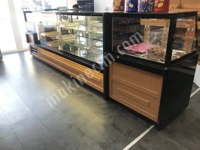 Pastry Display Cabinet