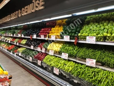 Fruit and Vegetable Display Shelf