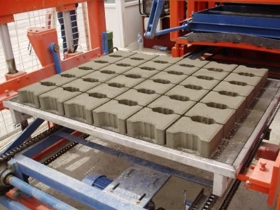 Concrete Interlock Curb and Block Machines Fuly Automatic Bpm 36