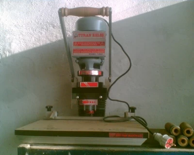 Hingle Slot Milling Machine