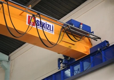 OVERHEAD TRAVELLING CRANE