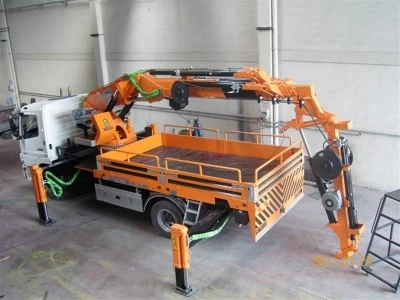 Hydraulic Cranes, Mobile Cranes, Vehicle Cranes