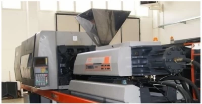 Satılık Complete Injectıon Mouldıng Marka Sandretto Serıe 8 Sef 100 Ton 240