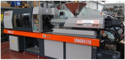 COMPLETE INJECTION MOULDING MARKA SANDRETTO SERIE 8 SEF 100 TON100