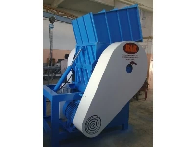 Plastic Crushing Machine