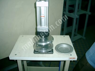 Kunefe Dessert Compressing Press