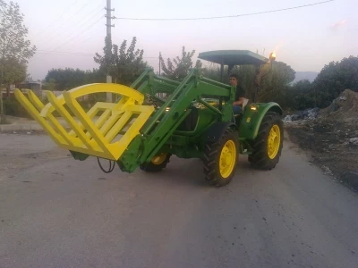 Tümosan Tomruk Yükleme Kepçesi