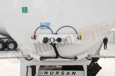 ADR COMPATIBLE TANKER