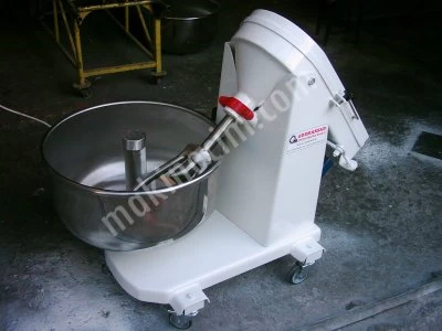 50 Cm Kazanlı 15 Kg Hamur Yoğurma Makinası