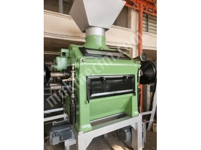 Feed Crushing Machine