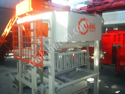 BRICK MACHINE FOR SALE