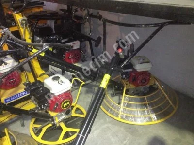 Power Trowel Machi̇ne