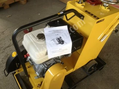 Asphalt and Concrete Cutting Machine - Km- 21 Diesel