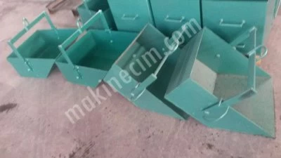 İnşaat Kum Kovası