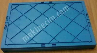 Satılık 42 Lt Lik Katlanır Kasa Kalıbı 355 X 525 X 175 Ölçülerinde = 1500 Gr Fiyatı = 85.000 Tl