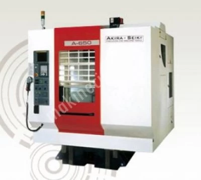 Cnc Dik Işleme Merkezi / Akira-Seiki Rmv-700Apc