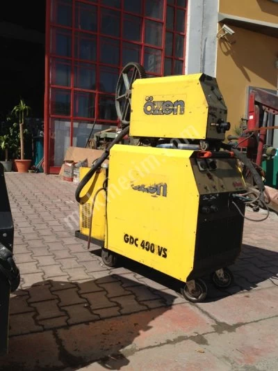 2.El Özen 400 Su Soğutmalı Kapasitesinde Gazaltı Kaynak Makinesi