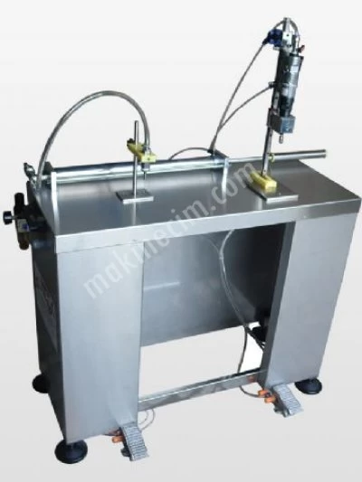 Yarı Otomatik Dolum Ve Kapak Kapatma Makinesi