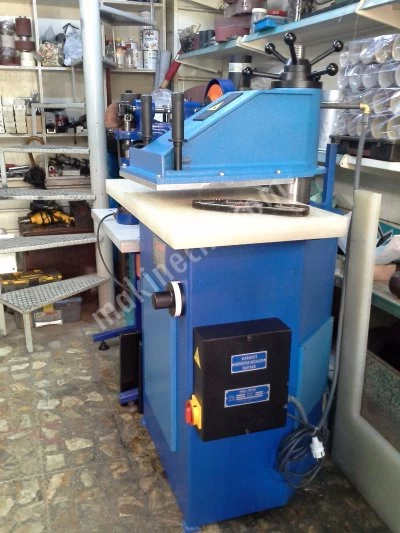 ROTARY HEAD HYDRAULIC CUTTING PRESS (rotary head) ZERO