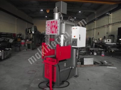 Hydraulic Press 300 Ton Double Effective Fast