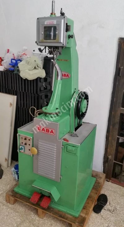 !!!2nd hand Fora Sewing Machine with Shuttle (with bobbin)--very clean-saba Brand has been soldrrrrrrrrr
