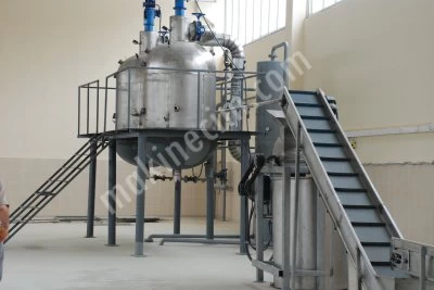 flakes & powdered pepper processing machines