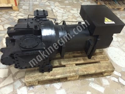 Satılık 2 El Mcquay Hsa235Qs20Ya Vidalı Kompresör