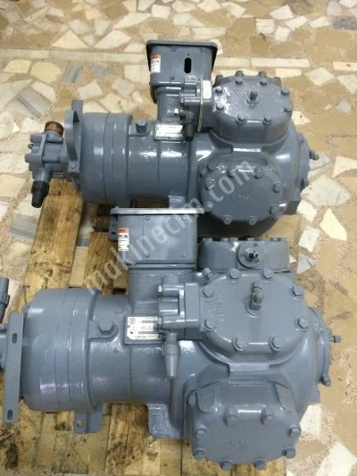 Satılık 2 El Revizyonu Yapılmış Carrier 06E6299610 Pistonlu Kompresör