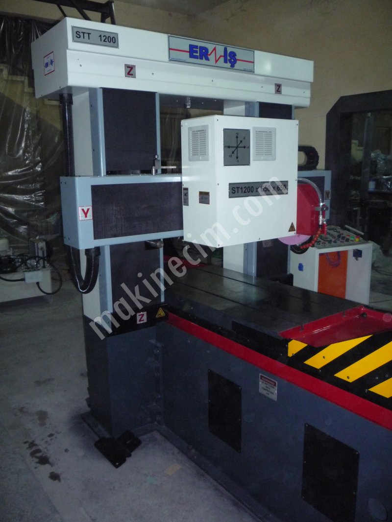 Satıh Taşlama Makinası 1300*650*650 Mm Taşlama Kapasteli - Satılık