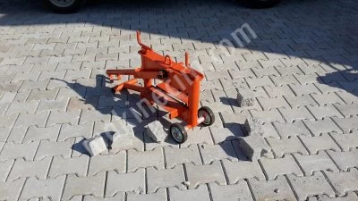 Paving Stone Cutting Machine