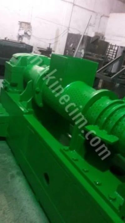 Adana Squeezing Crushing and Washing Organization With An Hourly Capacity Of 800 Kg