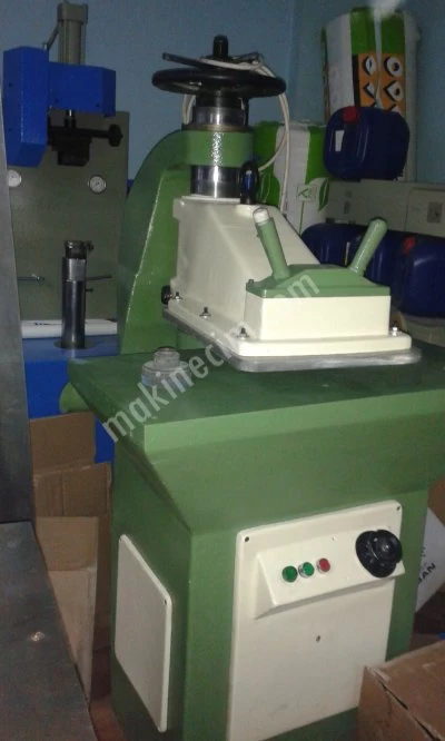 Hydraulic Cutting Press