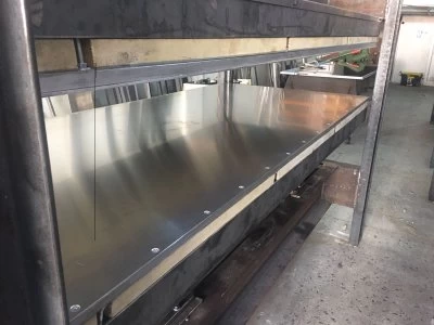 Hot Press Table ManufacturIng and RevIsIon