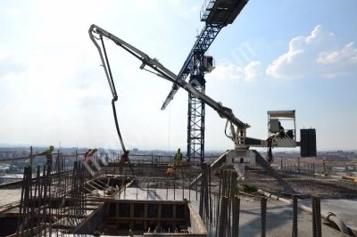 Hidrolik Beton Dağıtıcı