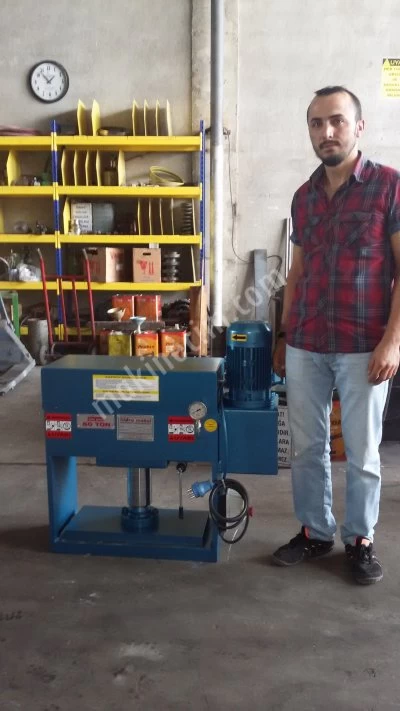 Standard Plate Pressıng Suıtable For Drıvers Room