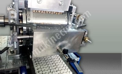 Cube sugar machine