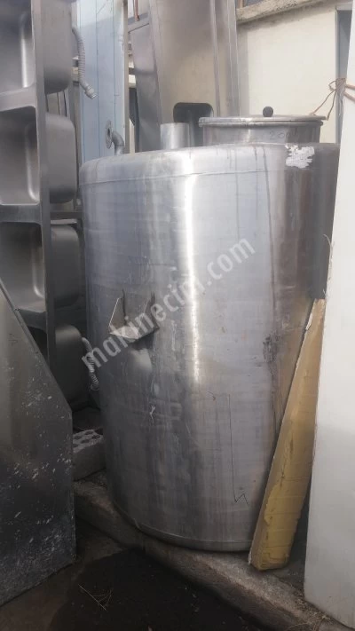 stainless steel tank