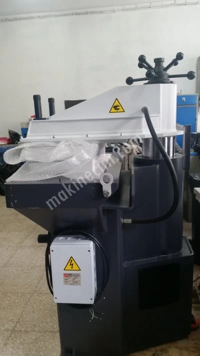 Filiz Brand Hydraulic Rotary Head Cutting Press Filiz 2115 Zero 40000 + VAT
