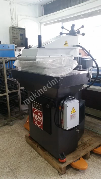 Filiz Brand Hydraulic Rotary Head Cutting Press Filiz 2115 Zero 40000 + VAT