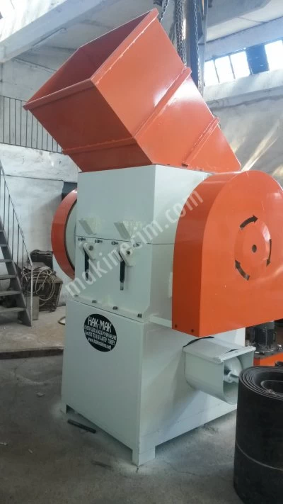 Plastic Crushing Machines Washing Pool Conveyor Belt Tightening 60-80-100-120-150 Crushing Machines