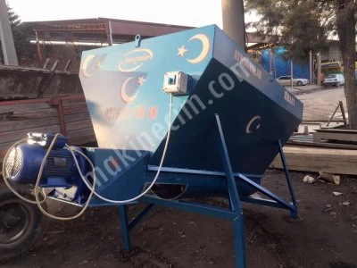 Ev Elektriği Ile Çalışan 2 M3 Yem Karma Makinası