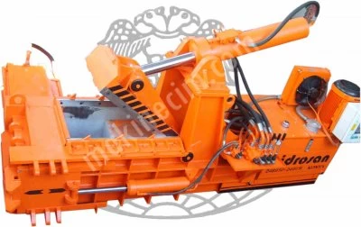 3 Sıkıştırmalı Metal Balya Presi