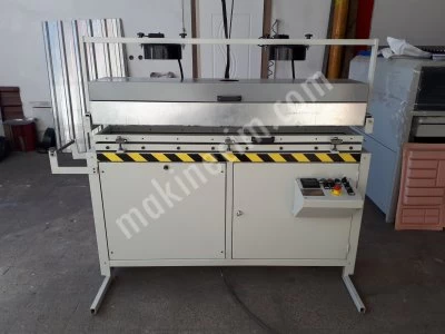 Thermoform, Vacuum Forming Press